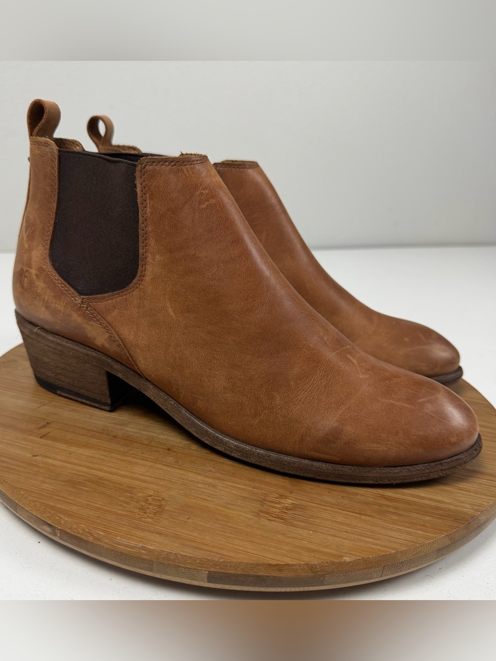 Frye Carson Chelsea Leather Ankle Boots